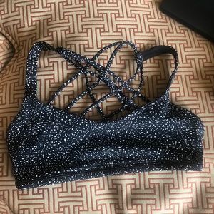 NEW Lululemon Free to Be wild Bra Black/white Dot